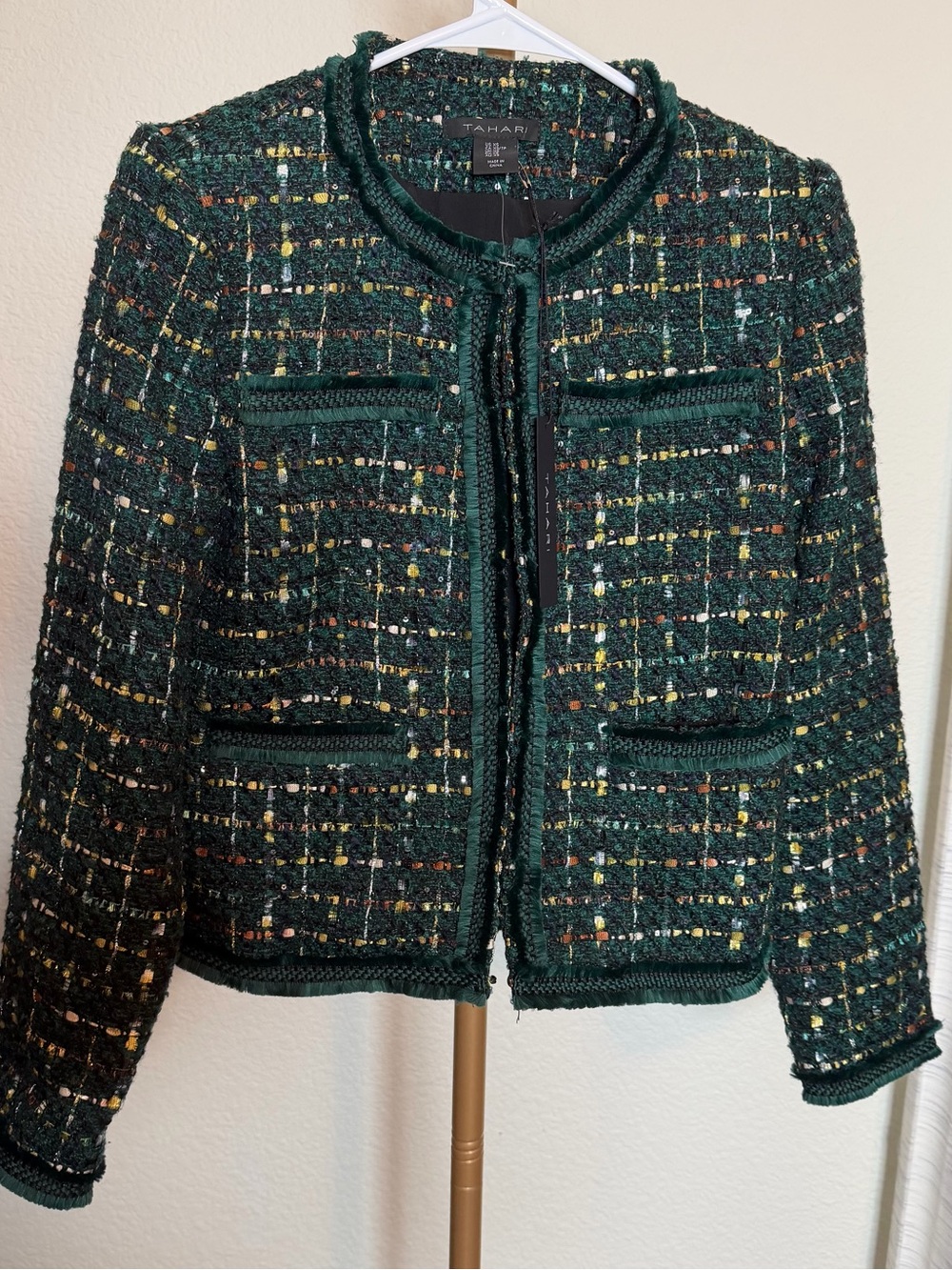 NWT Tahari Dark Green Tweed Cropped Bouclé Jacket